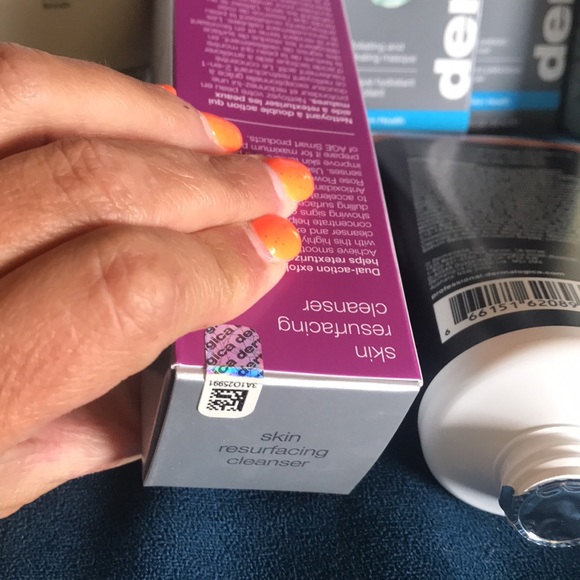 15 piece brand new Dermalogica collection - Picture 10 of 16